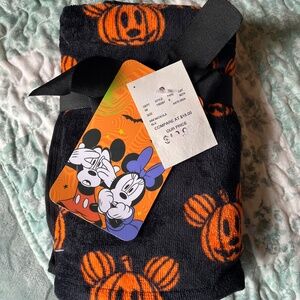Disney Halloween handtowels
